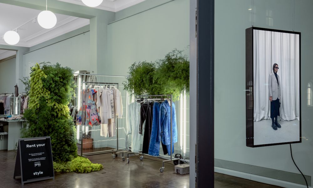 h&m inside